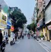 Bán nhà Cấp 4 / diện tích 30m2. Cach Phố 20m