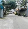 Chính Chủ - Hẻm Xe Hơi 5M ,DT 30M2 , 5 Tầng Đúc Với 3PN,4WC- Phan Xích  Long - PN
