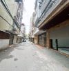 Bán nhà đẹp Hoàng Quốc Việt, 50m2, 6 tầng, thang máy, ô tô tránh, 25.8 tỷ