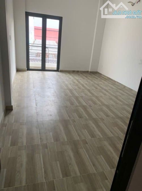 🔥Nhà 2 Tầng,Đường TÔ NGỌC VÂN,Phường THẠNH XUÂN,Quận 12.dt:76m2 (4x19) 💵 5,33tỷ.TL