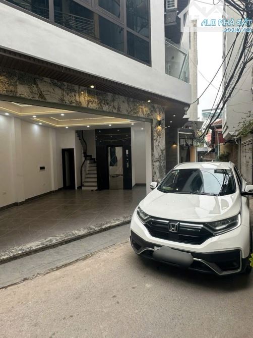 BÁN NHÀ NGUYỄN VĂN CỪ – 7 TẦNG THANG MÁY – Ô TÔ NGỦ TRONG NHÀ  – FULL NỘI THẤT – 12.7 TỶ