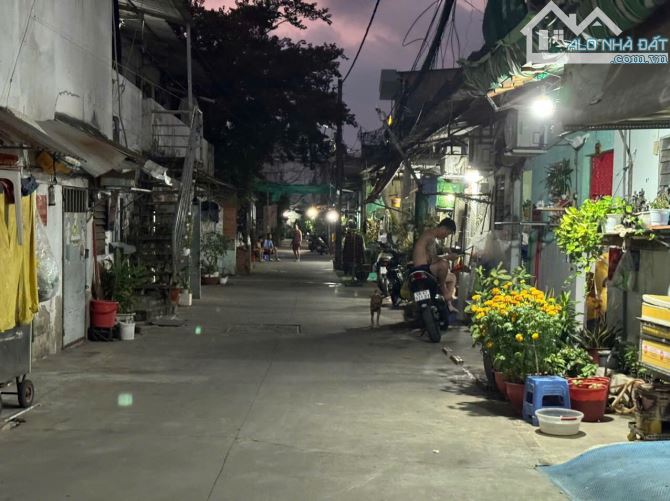 🔥Dãy Trọ 2 MT Hẻm,Thu Nhập 20tr/Tháng,HÀ HUY GIÁP,Phường THẠNH XUÂN, Quận 12.dt 220m2