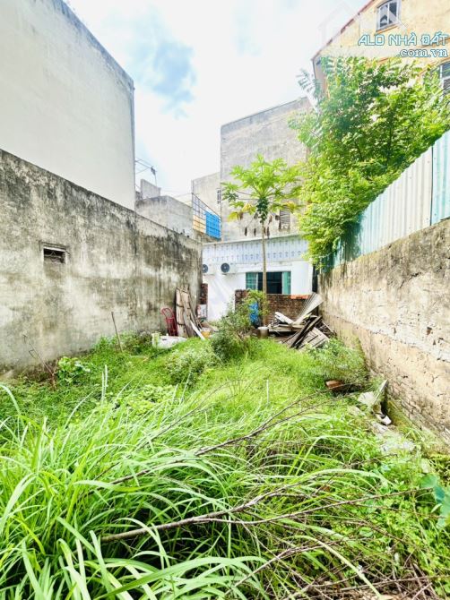 Bán đất Lĩnh Nam, 46m2, mặt tiền rộng, gần phố, vị trí đẹp