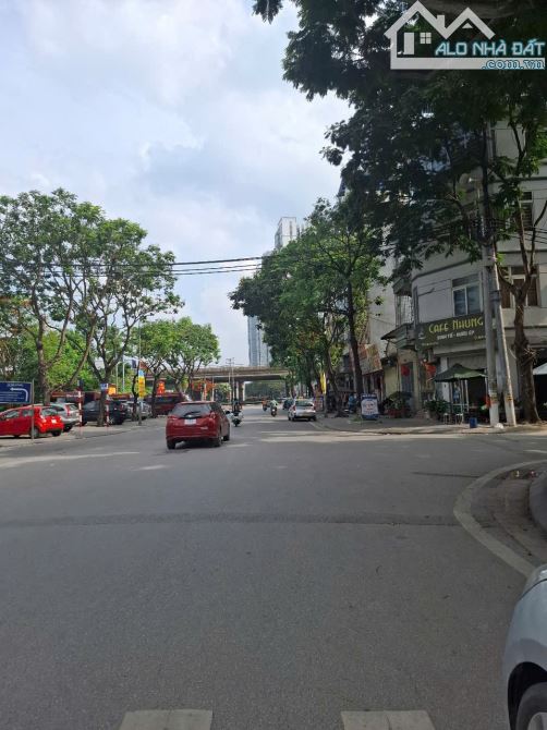 Bán nhà Bùi Huy Bích dân xây gần phố 38m 5 t ngay TT quận ủy  tiện ích bạt ngàn 7.9 tỷ