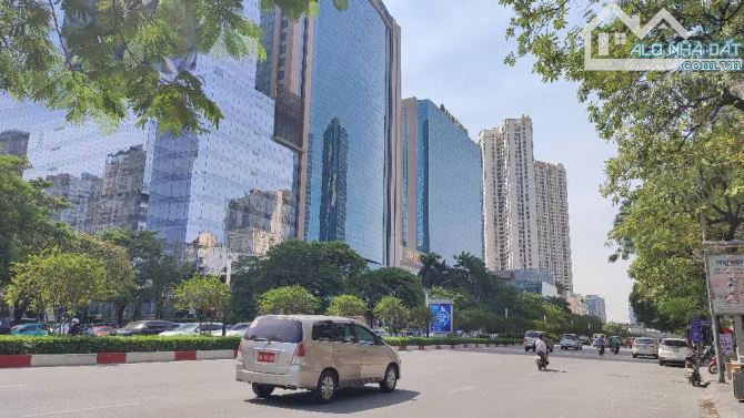 Bán tòa chung cư mini Trần Duy Hưng – 7 tầng, 11 phòng, dòng tiền 80tr/tháng, giá 18.7 tỷ