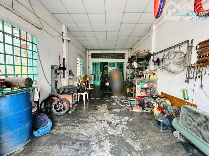 Nhà cấp 4 đường TRUNG MỸ TÂY 1, phường TRUNG MỸ TÂY, Q12, dt 121,1m2 (5mx25m), 7,6Tỷ