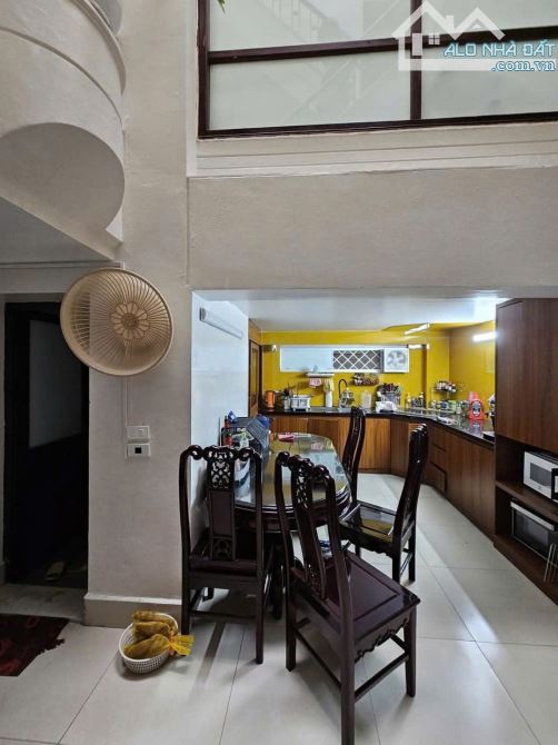 Mặt phố Tô Hiến Thành, Hà Đông 67m2, 4 tầng, MT 4.5m, ô tô tránh, KD, nhỉnh 14 tỷ