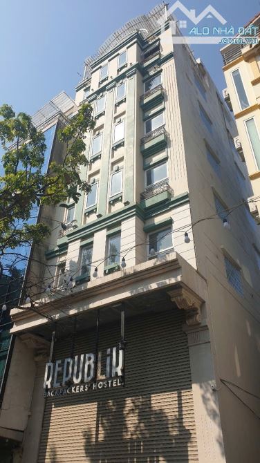TÒA NHÀ 9 TẦNG PHỐ PHÙNG HƯNG, HOÀN KIẾM, 120M,MT7.5m, LÔ GÓC, HẦM XE, ĐẲNG CẤP, SỔ ĐỎ ĐẸP