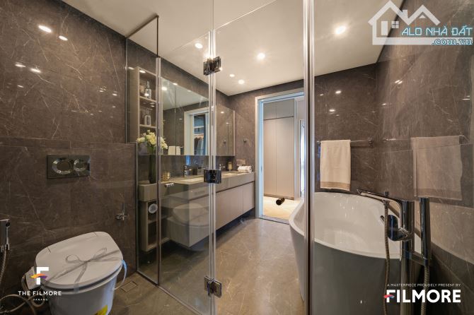 Ra mắt tòa căn hộ cao cấp Đà Nẵng view trực diện Sông Hàn sổ lâu dài