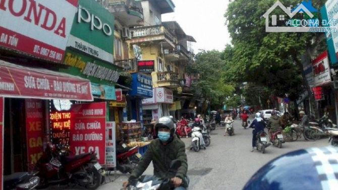 HIẾM! Bán 52m2 đất trục chính Kinh Doanh mặt tiền siêu rộng tại Đa Tốn giá 6,2 tỷ
