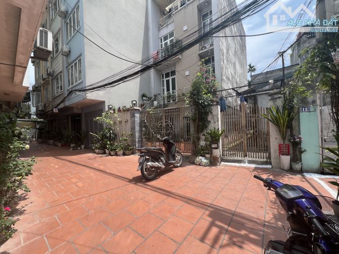 Đất vàng Long Biên - LÔ GÓC - 165m2 - MT 8.5m - ô tô vào đất - 10p vào phố cổ