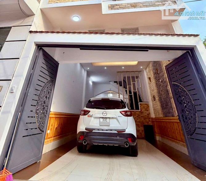NGUYỄN ĐÌNH HOÀN 6 TẦNG THANG MÁY _ NHĨA ĐÔ - CẦU GIẤY- 45 - XÂY MỚI - GARA Ô TÔ - VỈA HÈ - 4