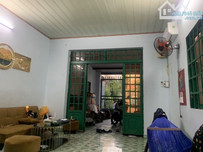 Bán nhà Tăng Nhơn Phú A TP Thủ Đức hẻm xe hơi 4.8 x 18.5m chỉ 6 x tỷ