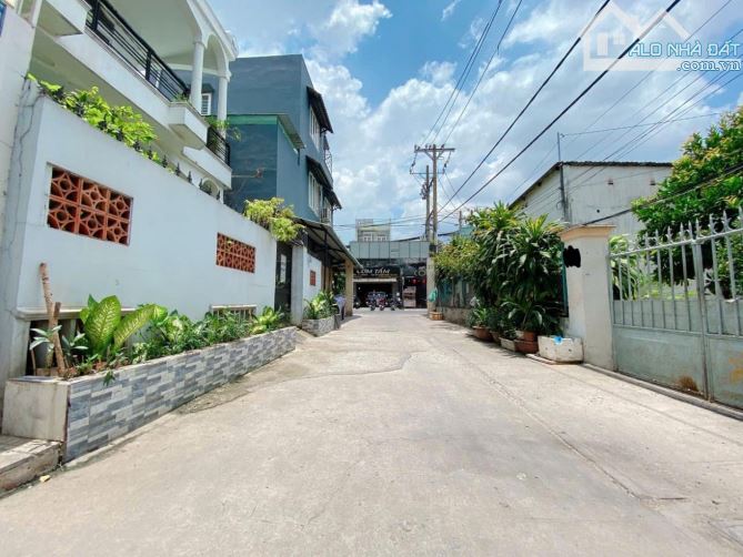 Bán nhà Phạm Văn Chiêu, Phường 14, Gò Vấp, 120m2, xe hơi ngủ trong nhà, giá 13.3 tỷ