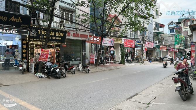 MẶT TIỀN QUYỀN LỰC- OTO VÀO TẬN ĐẤT- VỊ TRÍ TRUNG TÂM HẢI BỐI ĐÔNG ANH- 20m RA OTO TRÁNH-