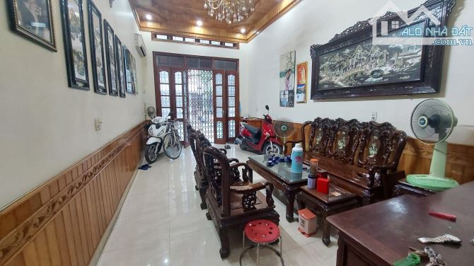🕌:  Bán nhà 3,5 tầng Chợ Đôn, Nghĩa Xá, Lê Chân ,DT 60m2, đường 15 m 💸 : 7 tỷ (dc02)