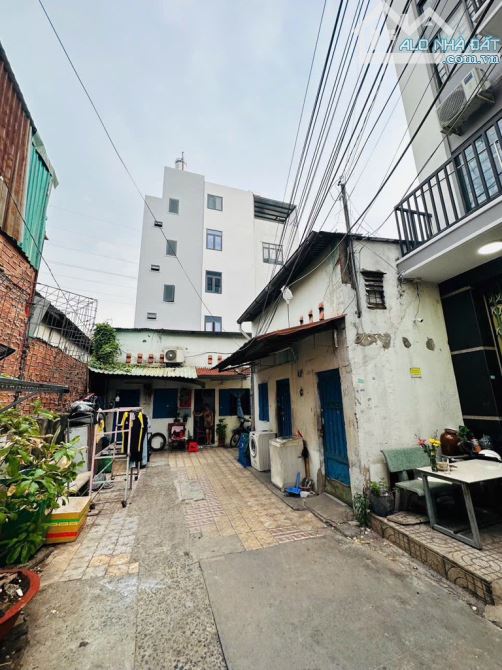 Bán Đất Tân Thành, Tân Phú, 165m2, 8x20m, hẻm ô tô 5m, xây cao tầng, giáp tân bình