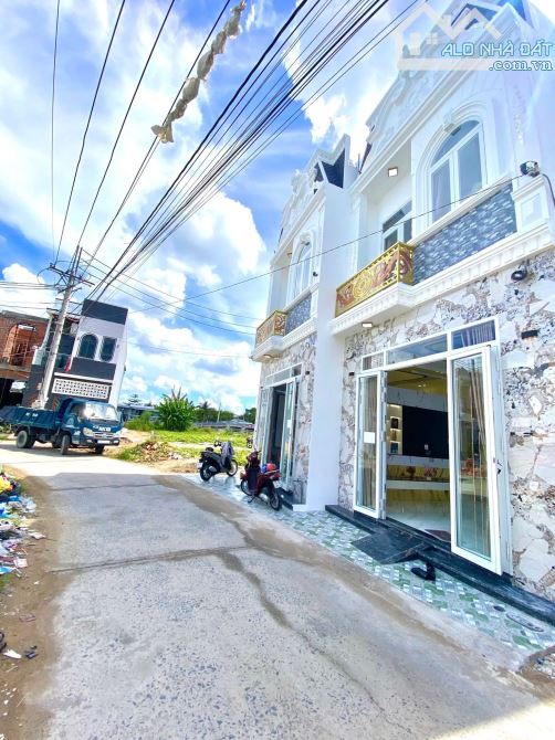 NHÀ TRỆT LẦU CÓ VIEW NHÌN RA SÔNG MÁT MẼ, GẦN ĐH FPT & NAM CẦN THƠ, BV NHI TP.CẦN THƠ - 10