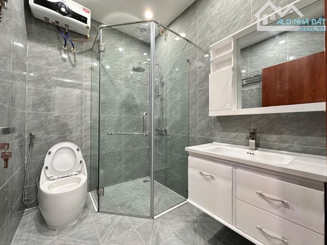 🌳Căn Nhà 5 tầng thang máy mặt đường tuyến 2 Lê Hồng Phong, đối diện UBND Quận Hải An - 11
