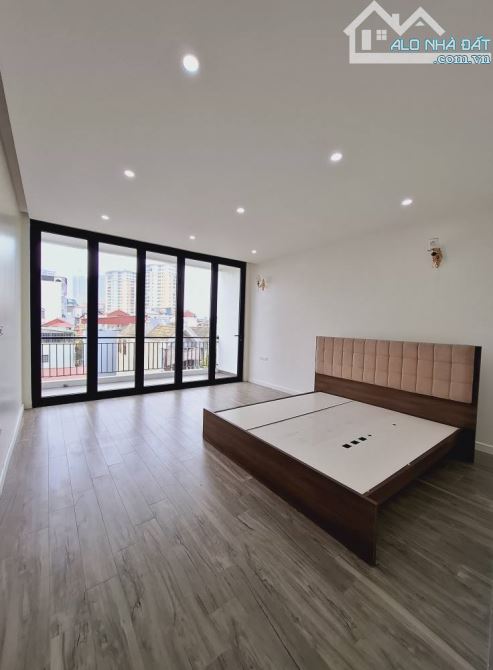 MẶT PHỐ 90M, 6 TẦNG, THANG MÁY NHẬP KHẨU, VỈA HÈ Ô TÔ TRÁNH,  THOÁNG TRƯỚC SAU, KINH DOANH - 11