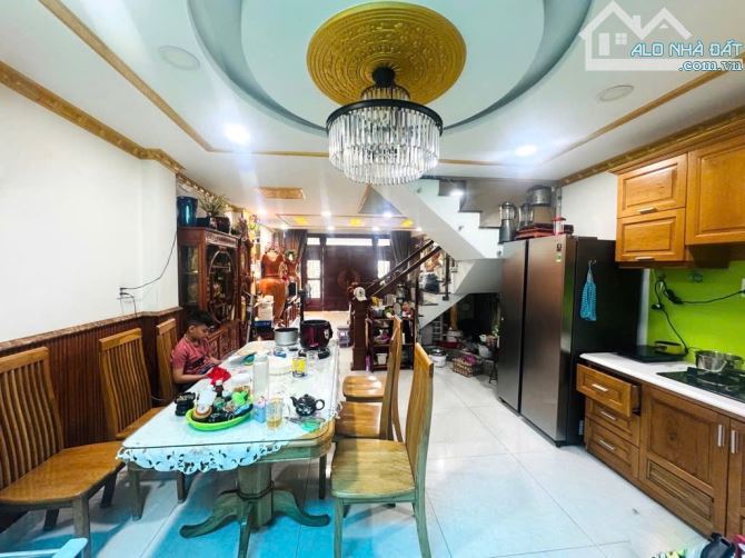 👉 NHÀ MỚI ĐẸP LUNG LINH - 5 TẦNG - TÂY THẠNH - TÂN PHÚ - 66M2 (4.7x14) 4PN, 6WC - 7.2 TỶ - 1