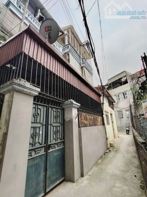 Cần Bán gấp nhà Sài Đồng gần phố Nguyễn Văn Linh, Long Biên–cách mặt phố 30m - 1