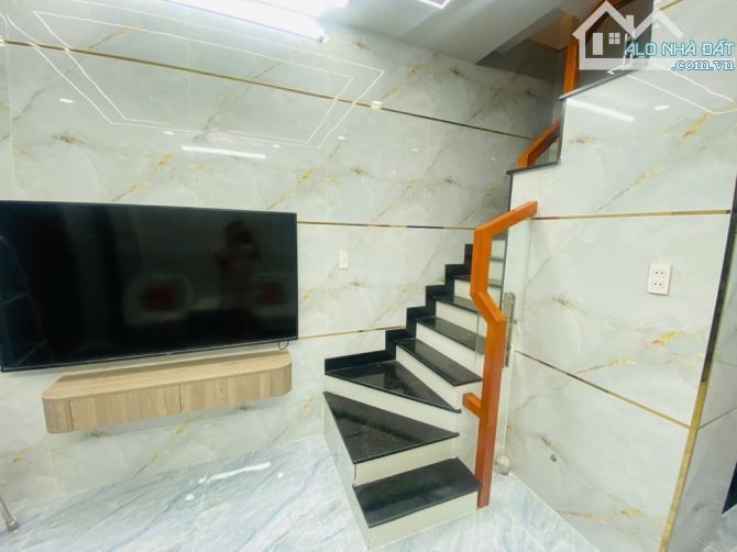 BÁN NHÀ BÌNH TÂN – 2 TẦNG – HẺM 4M – CHỈ 2.4 TỶ – SỔ RIÊNG - 1