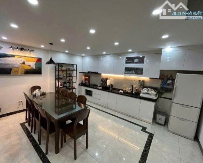 SIÊU HIẾM -BÁN NHÀ BỒ ĐỀ –MT RỘNG- VỊ TRÍ ĐẸP – Ô TÔ VÀO –KINH DOANH BẤT CHẤP 7TỶ25 - 1