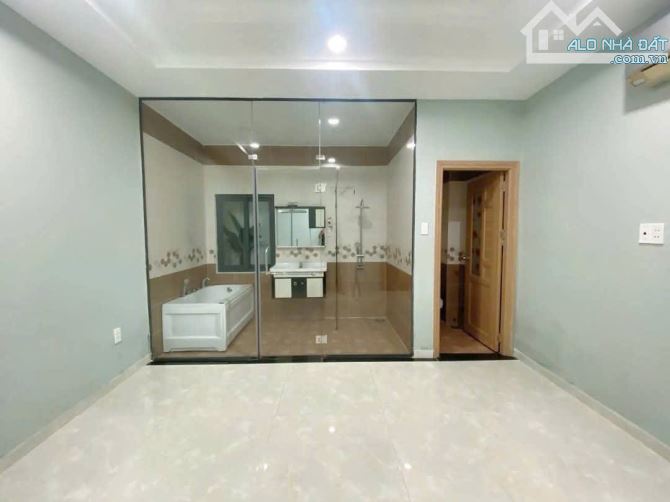 Hiếm, Xe hơi ngủ trong nhà - Lã Xuân Oai, Lê Văn Việt, TNPA, 73m2, 2tầng - Chỉ 5.7tỷ TL. - 1