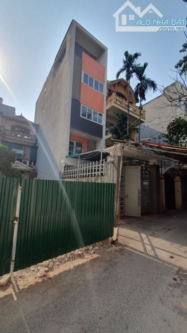 DUY NHẤT 1 CĂN 105M-5 TẦNG-GARA Ô TÔ-SÂN VƯỜN-Ô TÔ TRÁNH-ÂU CƠ-TÂY HỒ-3 BƯỚC RA PHỐ - 1