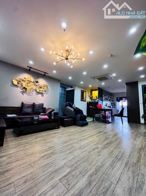 Giảm 100tr- Bán gấp căn 112m2 - 3PN- CC Bình Vượng Tower - full đồ- có sổ đỏ - nhỉnh 5 tỷ - 1