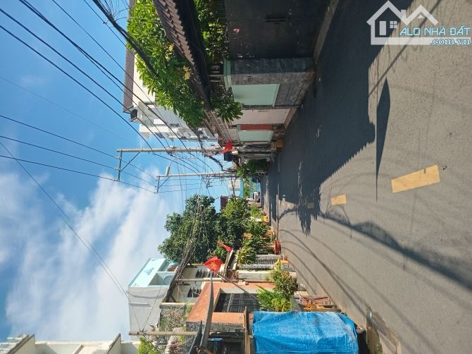 Nhà trung tâm Thủ Đức 102m², Kha Vạn Cân, Linh Chiểu, ngang 6m giá nhỉnh 4 tỷ - 1