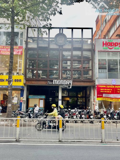 NGANG LỚN 10M... MT Nguyễn Tri Phương, Q.10 - 288m2 (9 x 32) - 4 Tầng - 280Tr/Th - 75.2 Tỷ - 1