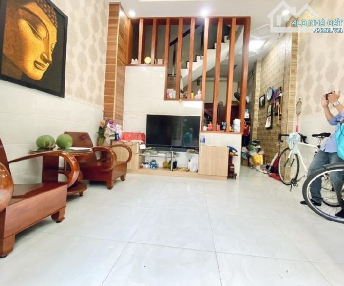 Khu Bàu Cát - Gần Đồng Đen  4*10  4 Tầng BTCT  đường xe hơi thông - Chỉ hơn 5T - 1