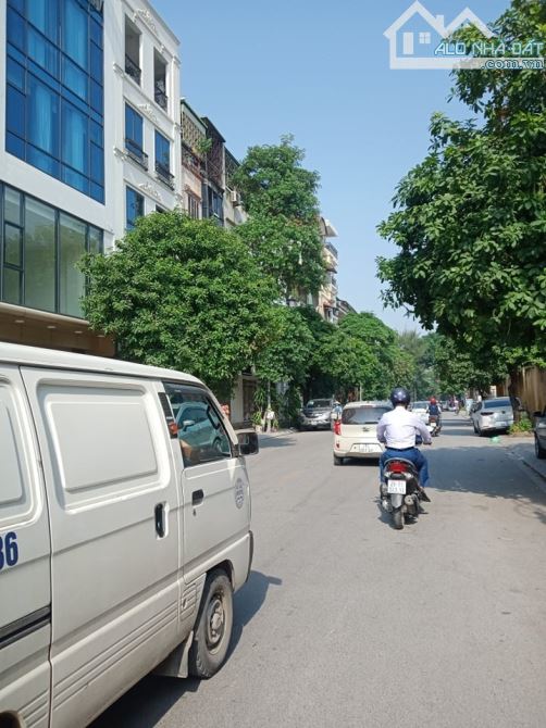 Bán đất dịch vụ Đìa Lão, Kiến Hưng đường 12m vỉa hè ô tô tránh, 50m2 giá chỉ 10.5 tỷ - 1