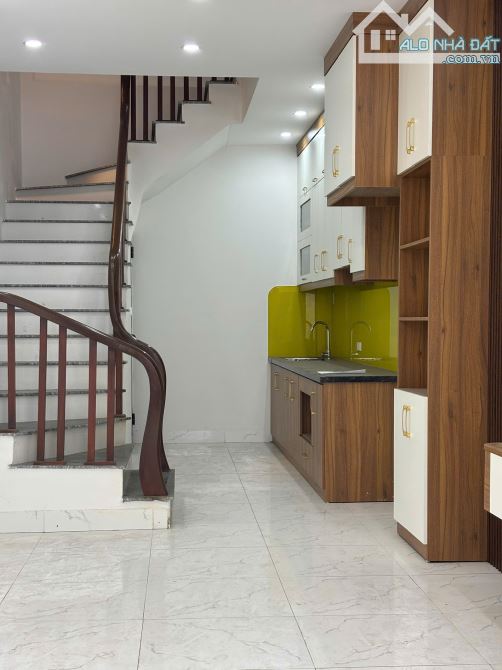 4 tỷ X nhà 5 tầng cách phố đúng 1 nhà chuẩn hình cầu Tó Tả Thanh Oai Thanh Trì Nhà mới - 1