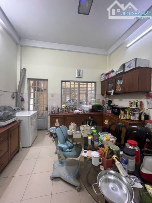 BÁN NHÀ MT VIEW SÔNG BÌNH ĐÔNG P13 QUẬN 8 - KHU VỰC TỔ CHỨC HỘI XUÂN TRÊN BẾN DƯỚI THUYỀN - 1