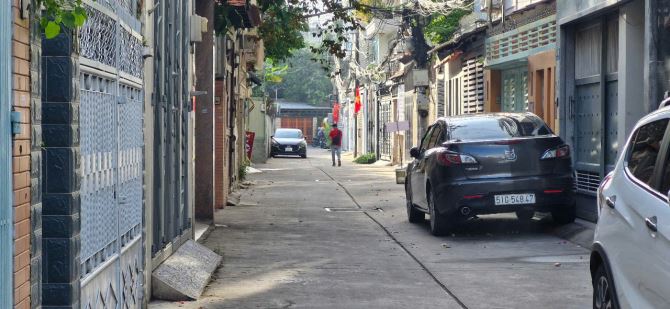 Cần bán nhà hẻm xe hơi đường  – thông Trường Sa, Phan Xích Long - 1