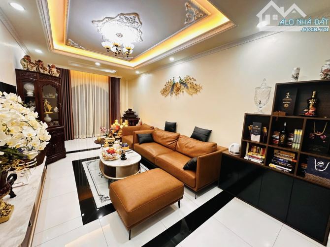 Phân lô 918  QUÂN ĐỘI Phúc Đồng - ô tô tránh kinh doanh - 40m 4tầng chỉ hơn 9tỷ. - 1