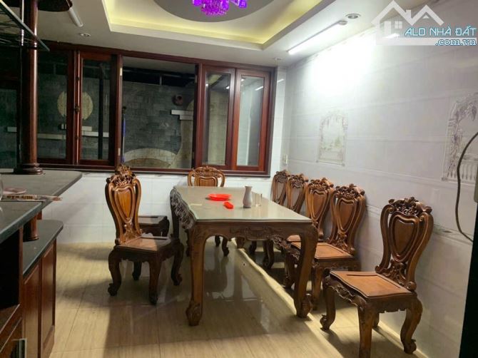 Ngay Hoà Bình, Tô Hiệu, Nhà 6Tầng Thang Máy Xịn Xò, 80m2 (4x20m) Hẻm Xe Hơi Tránh - 1