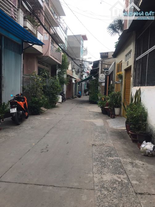 50TP - Bán CHDV hẻm oto Dương Thiệu Tước, 80m2 ngang 5.3m, 8 phòng, SHR, CHỈ 7.8 tỷ TL - 1