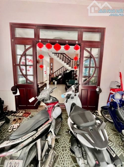 NHÀ 2 TẦNG – MẶT TIỀN ĐƯỜNG HÀN MẶC TỬ – VỊ TRÍ ĐẮC ĐỊA GẦN SÔNG, GẦN BIỂN - 12