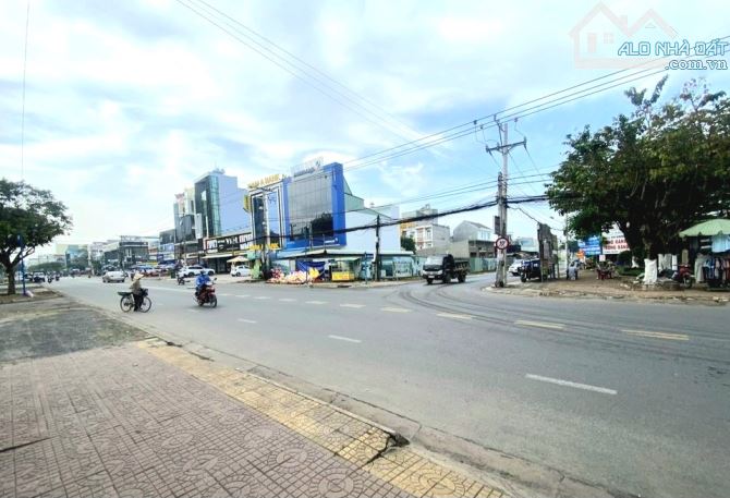 📢Chủ cần bán gấp lô góc 2MT Lê Duẫn 150m² 1.5tỷ- Đối diện vincom LT, chỉ cách sân bay 4km - 2