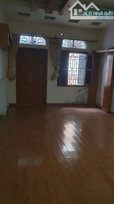 Cho thuê nhà Văn Quán ngay chân chung cư 24 Nguyễn Khuyến 65m 4 tầng - 2