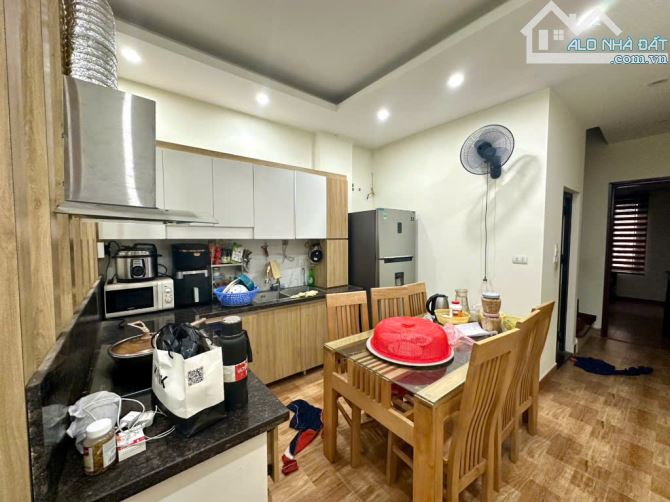 An Dương Vương, 5 Tầng, gần phố, Wiew nhà văn hóa, full nội thất, Chào  6.5 tỉ - 2