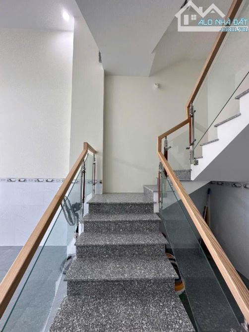 🌺Bán Nhà Mới 5 Tầng Tại Ngã Tư Ga Quận 12 Giáp Gò Vấp-Ngang 4 dài 21- HXT- Giá chỉ 6,7 tỷ - 2