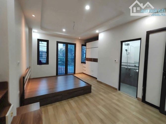 MỞ BÁN 7 CĂN NHÀ 5Tx34m Ô TÔ ĐỖ CỬA , NGAY SAU TRƯỜNG TH BIÊN GIANG, CÁCH QL6 300m. - 2