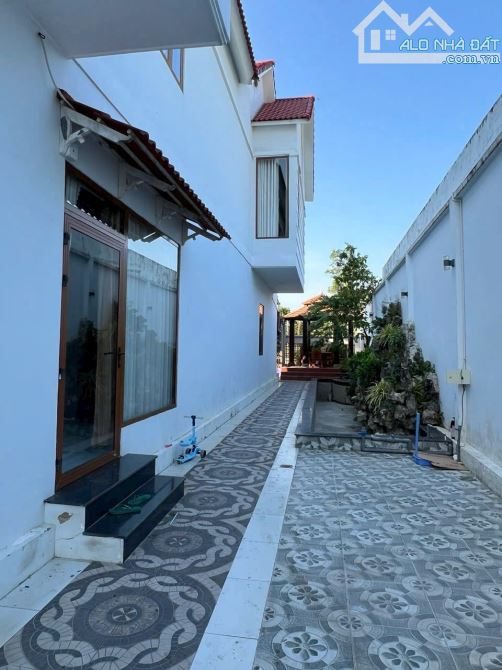 Biệt thự view sông xã Phước Lợi, Bến Lức dt 347m2 1 lầu 3pn 2wc giá 7 tỷ - 2