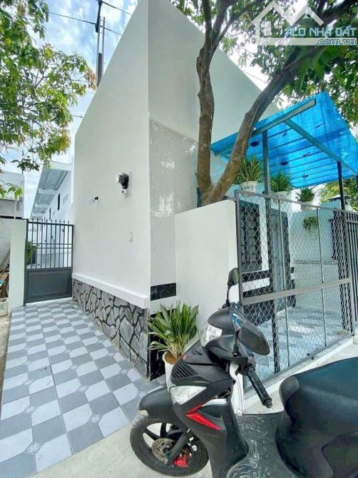 Chủ gửi bán dãy trọ 121m2 gồm 6 phòng đang cho thuê 10tr 1 tháng - 2