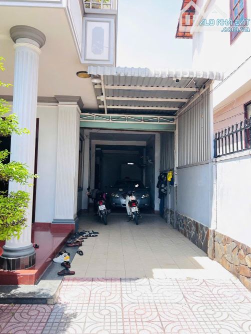 BIỆT THỰ MẶT TIỀN TRƯƠNG VĂN THÀNH, DT 415M²(NGANG 13M), KINH DOANH ĐỈNH - 2